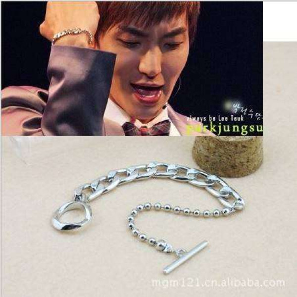 Super Junior küpe Super Junior küpe